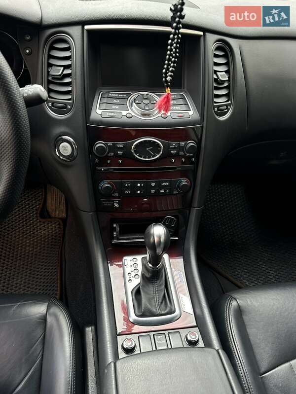 Внедорожник / Кроссовер Infiniti QX50 2017 в Виннице