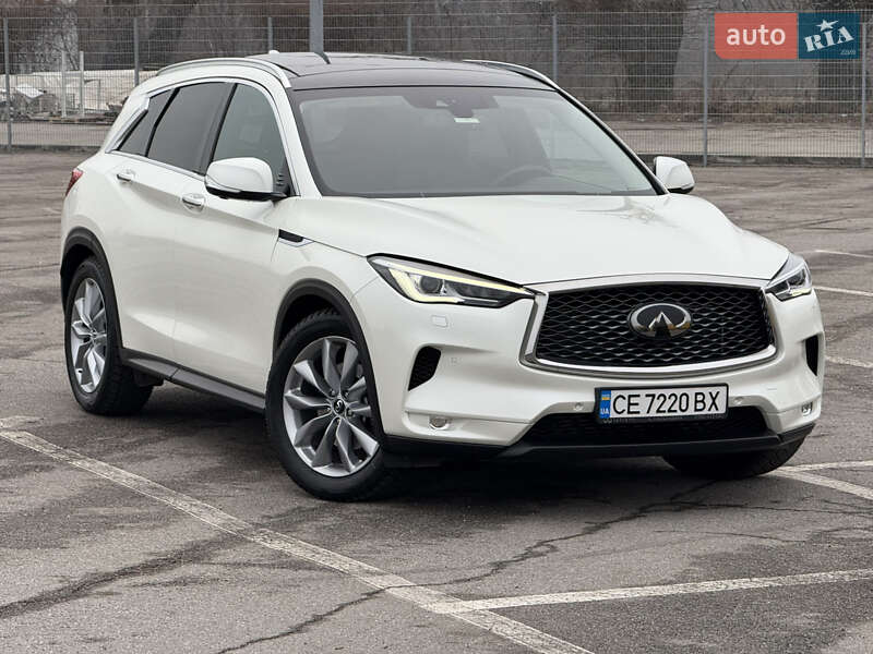 Внедорожник / Кроссовер Infiniti QX50 2018 в 