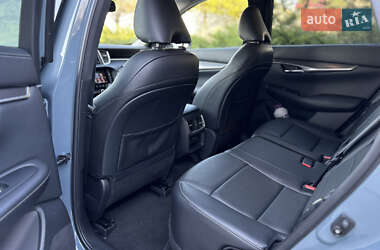 Внедорожник / Кроссовер Infiniti QX50 2022 в 