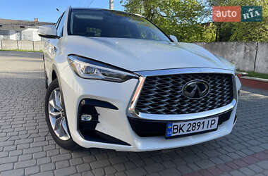 Внедорожник / Кроссовер Infiniti QX50 2021 в 