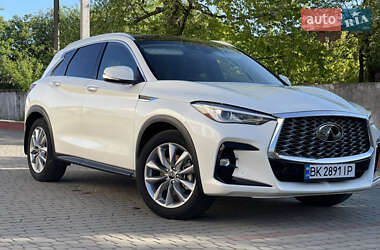 Внедорожник / Кроссовер Infiniti QX50 2021 в 