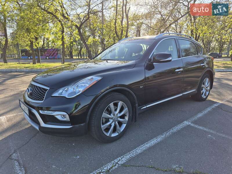 Позашляховик / Кросовер Infiniti QX50 2017 в Миколаєві