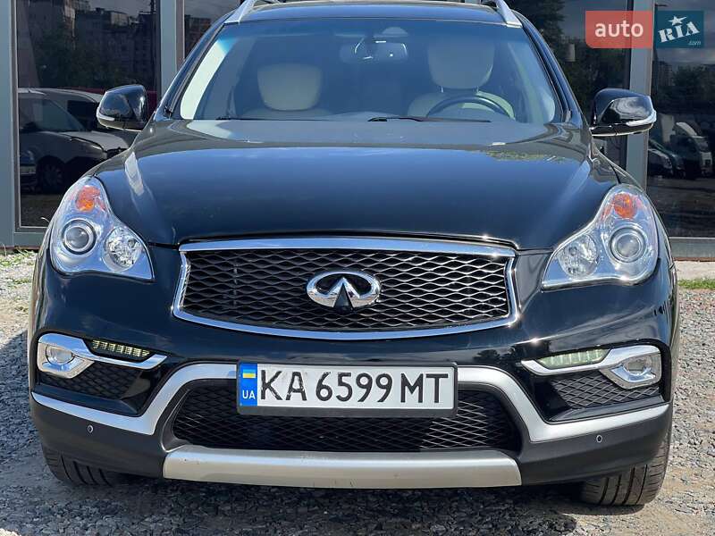 Внедорожник / Кроссовер Infiniti QX50 2017 в Киеве