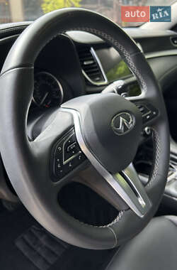 Внедорожник / Кроссовер Infiniti QX50 2019 в 