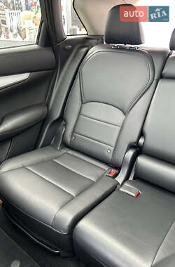 Внедорожник / Кроссовер Infiniti QX50 2019 в 