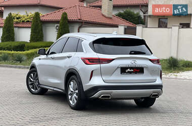 Позашляховик / Кросовер Infiniti QX50 2020 в 