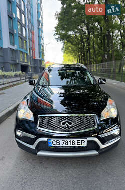 Внедорожник / Кроссовер Infiniti QX50 2017 в 