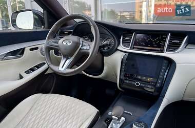 Внедорожник / Кроссовер Infiniti QX50 2021 в 
