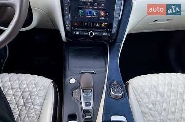 Внедорожник / Кроссовер Infiniti QX50 2021 в 