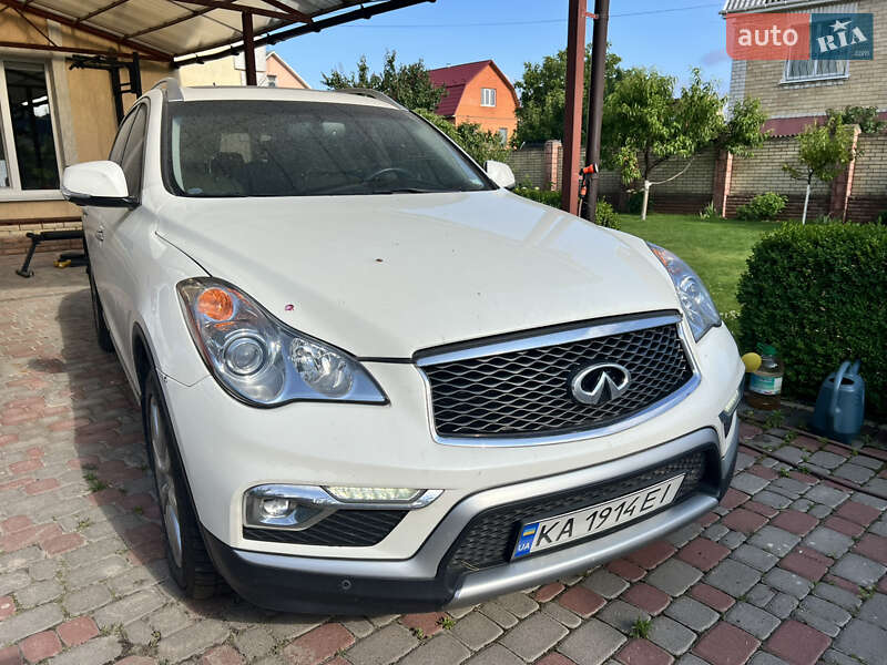 Внедорожник / Кроссовер Infiniti QX50 2017 в Киеве