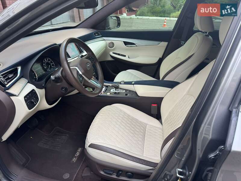 Внедорожник / Кроссовер Infiniti QX50 2018 в Одессе