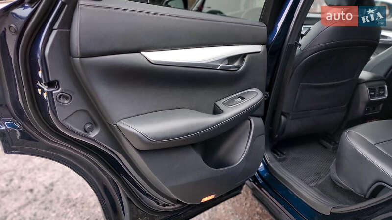 Внедорожник / Кроссовер Infiniti QX50 2020 в Виннице