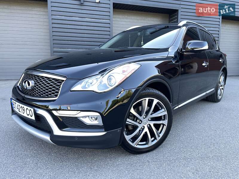 Позашляховик / Кросовер Infiniti QX50 2016 в Харкові