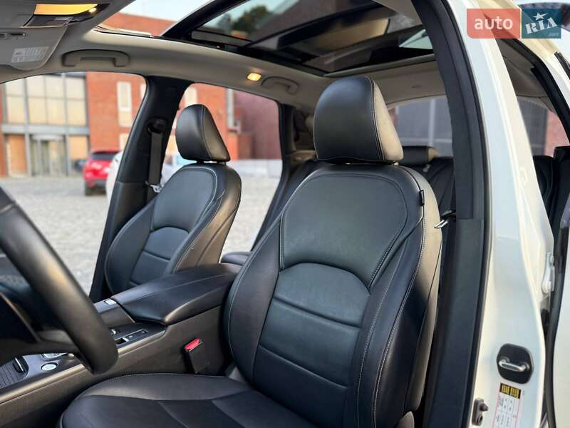 Внедорожник / Кроссовер Infiniti QX50 2019 в Днепре