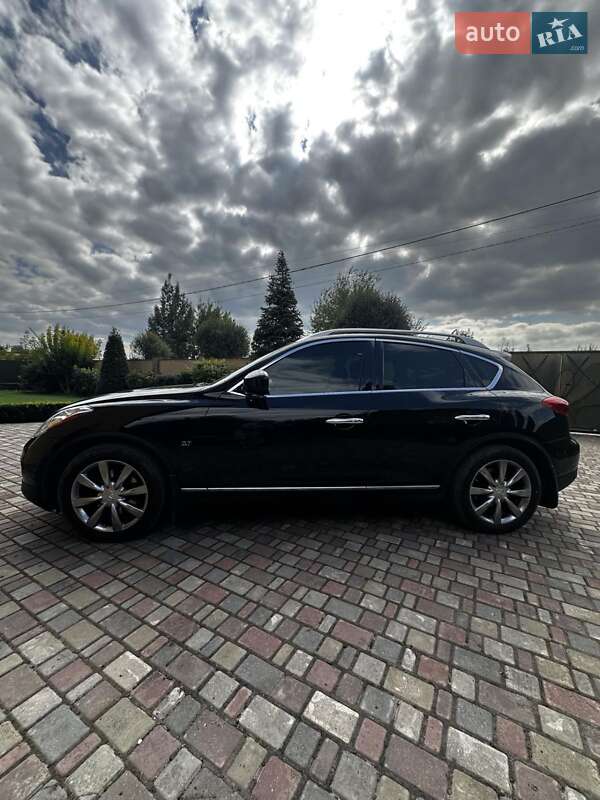 Внедорожник / Кроссовер Infiniti QX50 2014 в Житомире