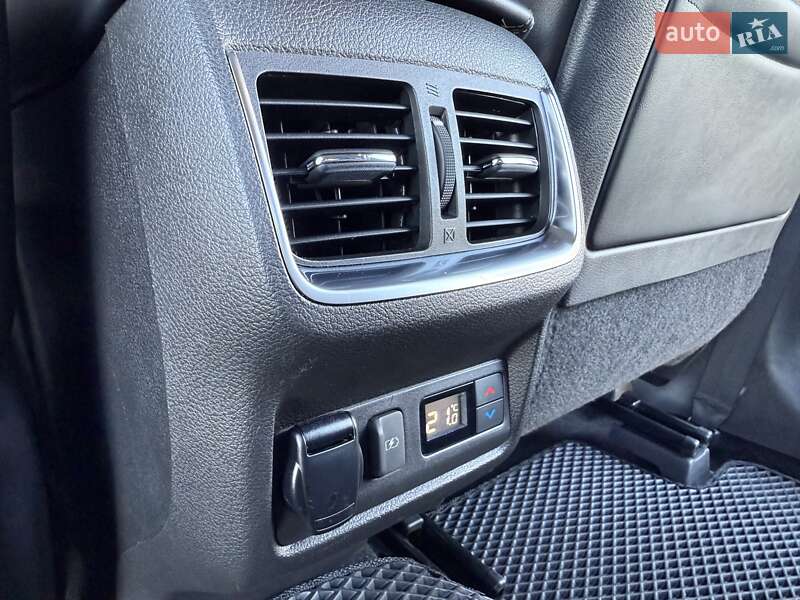 Позашляховик / Кросовер Infiniti QX50 2019 в Києві фото 128 Позашляховик / Кросовер Infiniti QX50 2019 в Києві