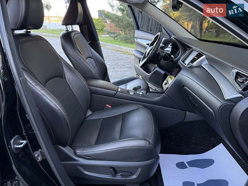 Позашляховик / Кросовер Infiniti QX50 2019 в Києві фото 144 Позашляховик / Кросовер Infiniti QX50 2019 в Києві