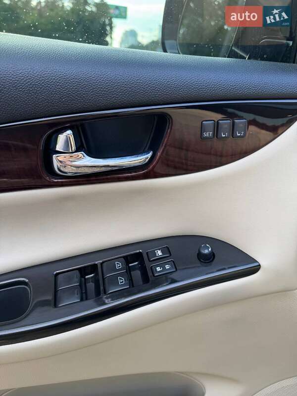 Позашляховик / Кросовер Infiniti QX50 2017 в Києві