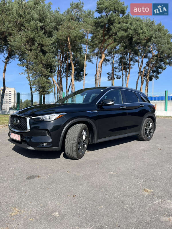 Внедорожник / Кроссовер Infiniti QX50 2019 в Вараше