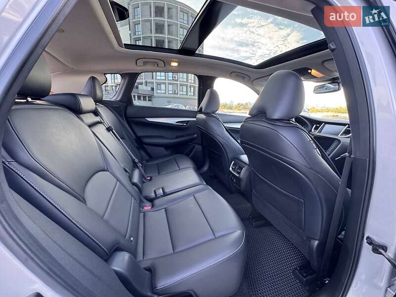 Внедорожник / Кроссовер Infiniti QX50 2020 в Черкассах