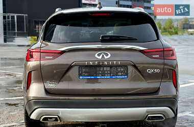 Внедорожник / Кроссовер Infiniti QX50 2018 в 