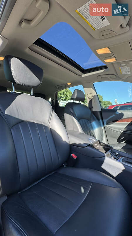 Внедорожник / Кроссовер Infiniti QX50 2017 в Маневичах