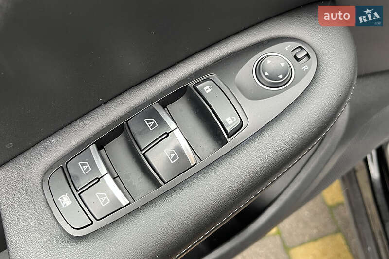 Внедорожник / Кроссовер Infiniti QX50 2021 в Стрые