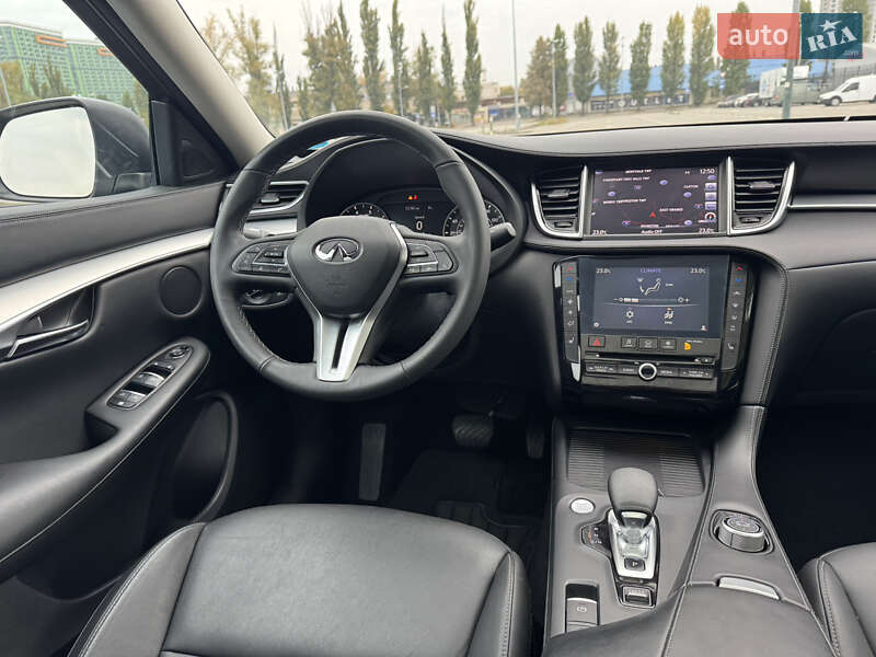 Внедорожник / Кроссовер Infiniti QX50 2019 в Киеве