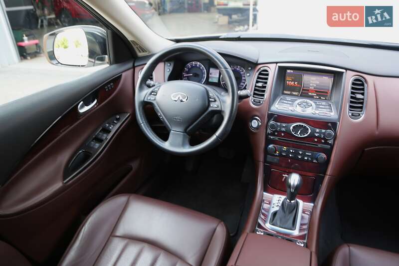 Внедорожник / Кроссовер Infiniti QX50 2017 в Киеве фото 12 Внедорожник / Кроссовер Infiniti QX50 2017 в Киеве