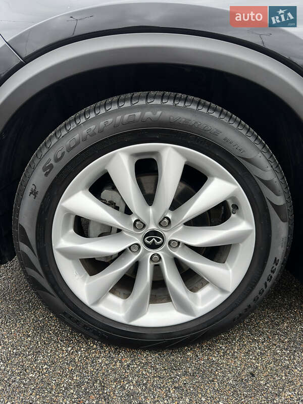 Внедорожник / Кроссовер Infiniti QX50 2018 в Киеве