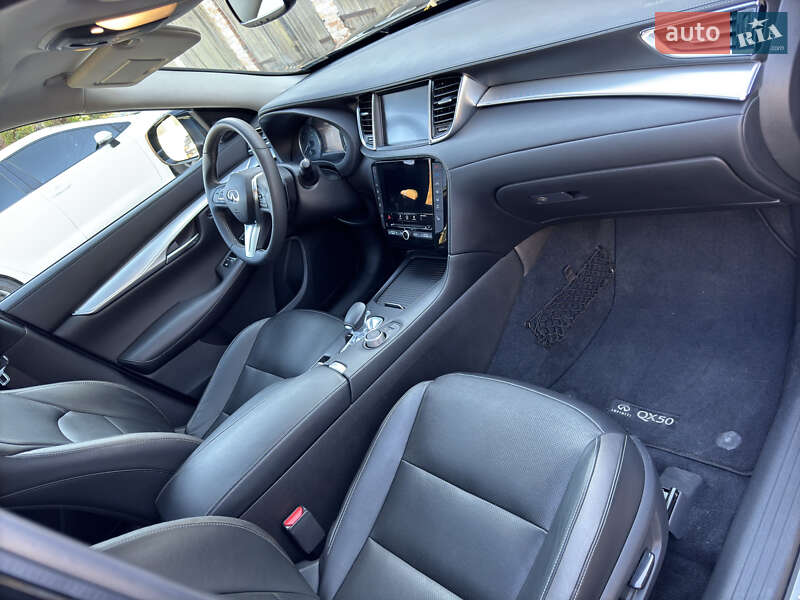 Внедорожник / Кроссовер Infiniti QX50 2018 в Сумах