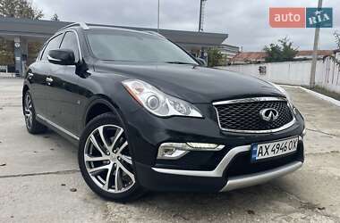 Внедорожник / Кроссовер Infiniti QX50 2016 в 