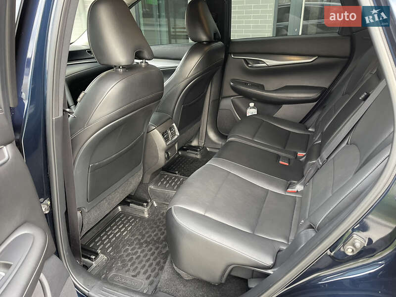 Внедорожник / Кроссовер Infiniti QX50 2018 в Ужгороде