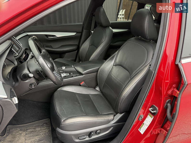 Внедорожник / Кроссовер Infiniti QX50 2018 в Киеве