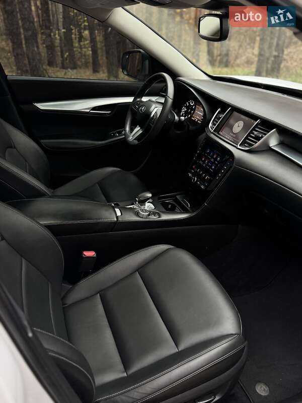 Внедорожник / Кроссовер Infiniti QX50 2019 в Полтаве фото 42 Внедорожник / Кроссовер Infiniti QX50 2019 в Полтаве