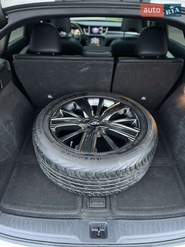 Внедорожник / Кроссовер Infiniti QX50 2021 в Светловодске