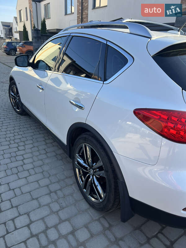 Позашляховик / Кросовер Infiniti QX50 2013 в Рівному