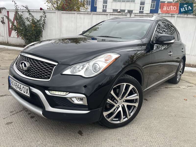 Позашляховик / Кросовер Infiniti QX50 2016 в Харкові