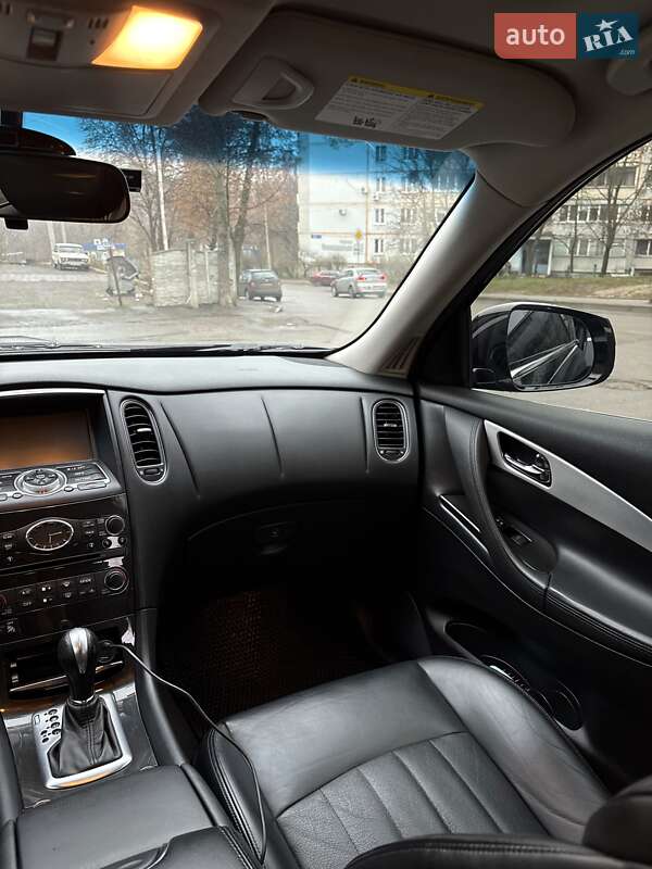 Позашляховик / Кросовер Infiniti QX50 2017 в Харкові