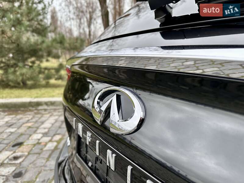Внедорожник / Кроссовер Infiniti QX50 2019 в Киеве