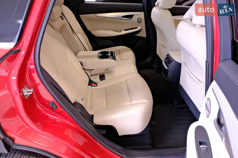 Внедорожник / Кроссовер Infiniti QX50 2021 в Одессе