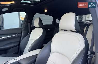 Внедорожник / Кроссовер Infiniti QX55 2022 в 