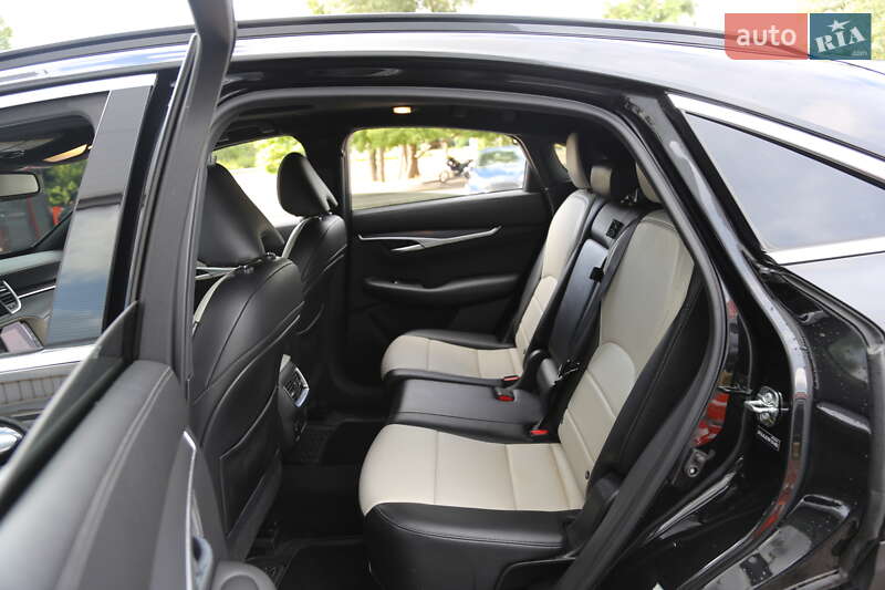 Внедорожник / Кроссовер Infiniti QX55 2021 в Киеве