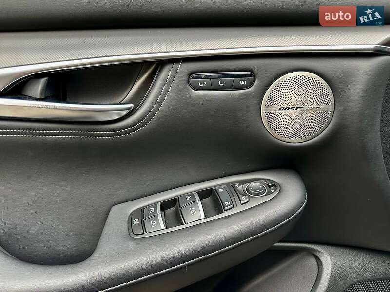 Внедорожник / Кроссовер Infiniti QX55 2023 в Киеве