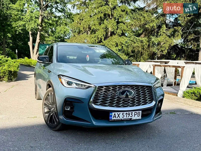 Infiniti QX55