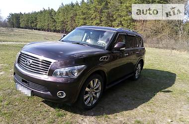 Позашляховик / Кросовер Infiniti QX56 2011 в 