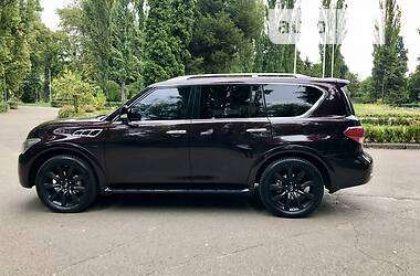 Позашляховик / Кросовер Infiniti QX56 2010 в Києві