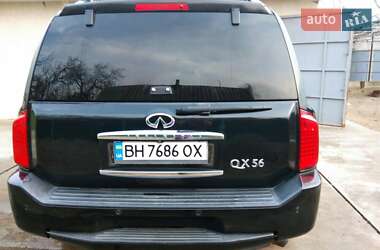 Позашляховик / Кросовер Infiniti QX56 2004 в 