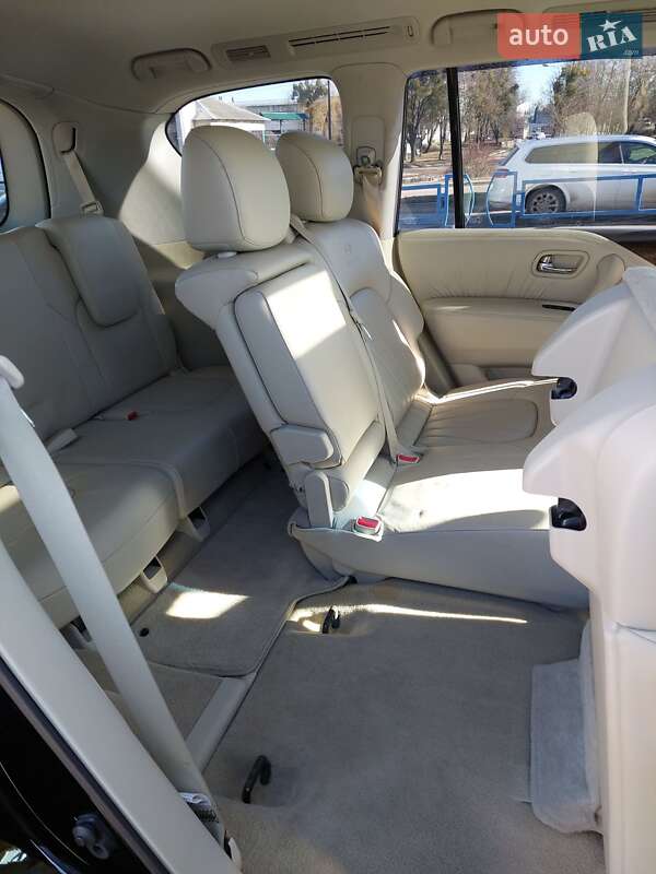 Внедорожник / Кроссовер Infiniti QX56 2011 в Житомире