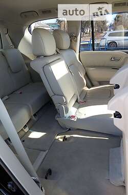 Внедорожник / Кроссовер Infiniti QX56 2011 в Житомире